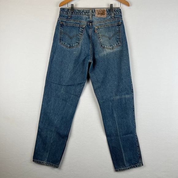 VINTAGE Levis Signature Series 540 Jeans Mens 34x30 Relaxed Fit Denim Brown Tab - Picture 3 of 10